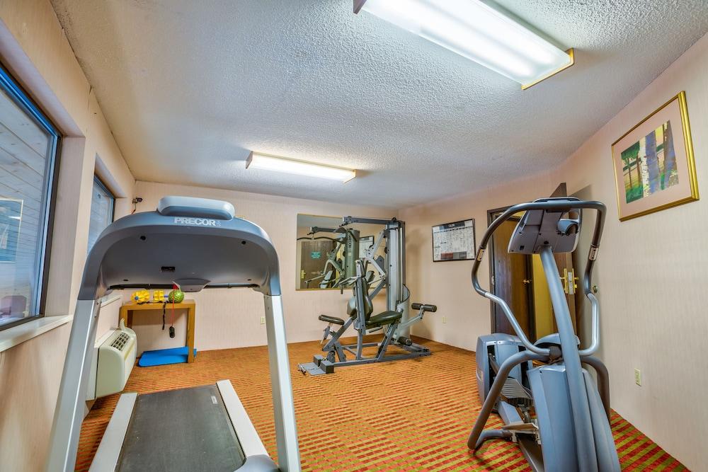 Quality Inn Saint-Ignace Extérieur photo