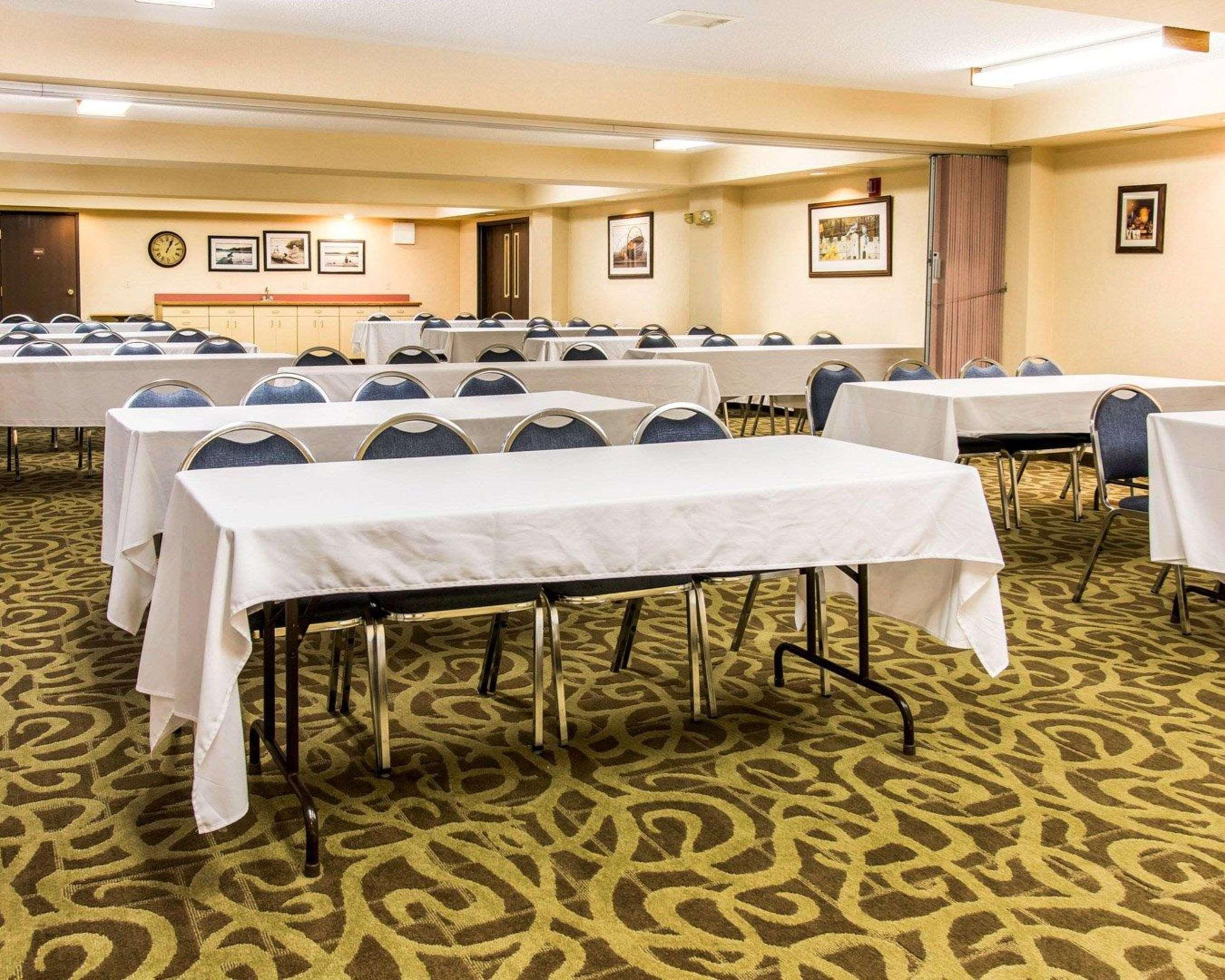 Quality Inn Saint-Ignace Extérieur photo